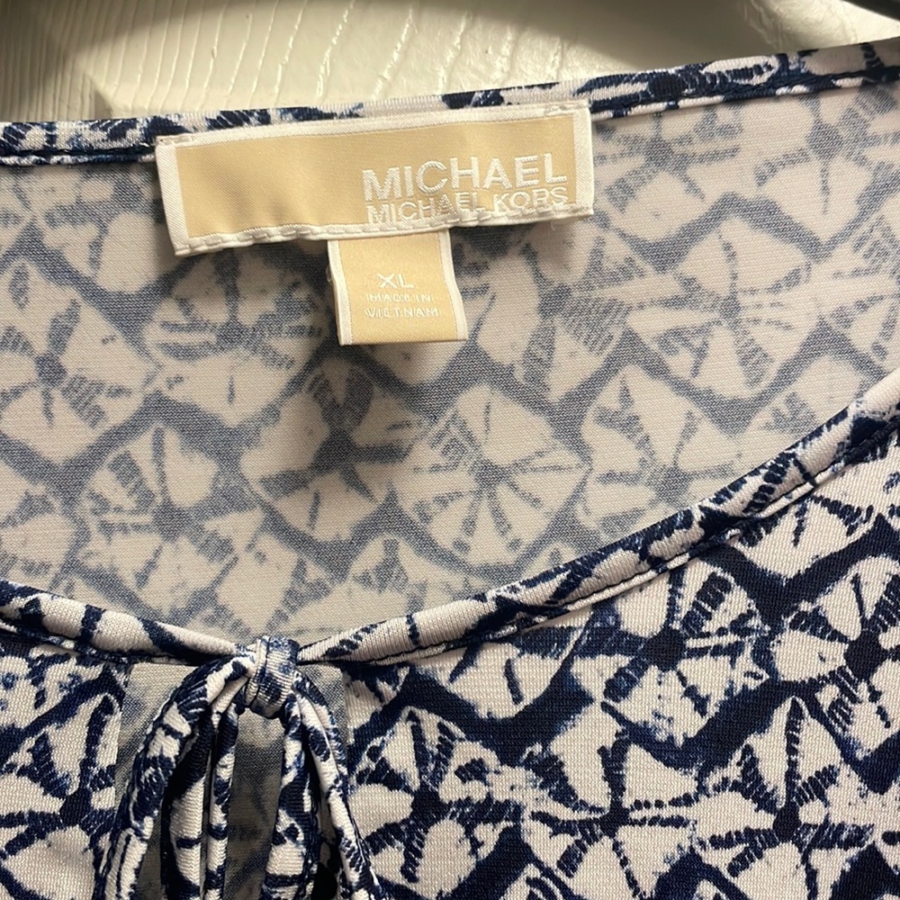 MK top